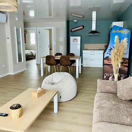 Apartment Cosy Ambiance Beverly Hills Dans Avec Piscine 4 Pers 2 *