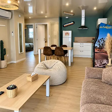 Beverlly Hills 2 Avec Wi Fi Gratuit Parking Prive Gratuit Et Piscine Dans La Apartment *